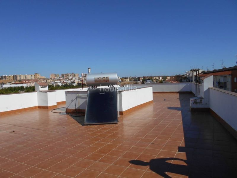 Foto 1644123a-d337-4afd-9a01-07c052bc3b23. Casa amb aparcament a Cerro de Reyes Badajoz