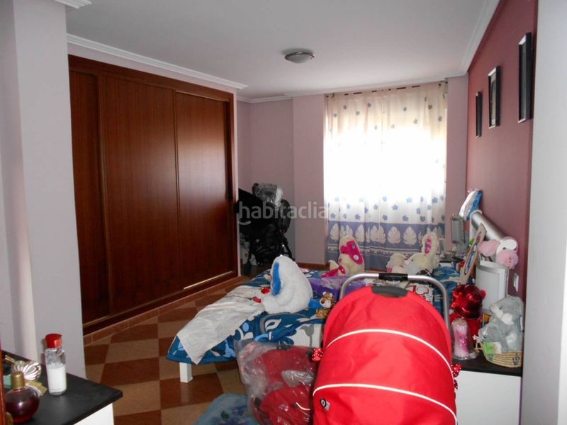 Foto 83c3a906-db0d-4191-b9da-d893d9150d78. Casa amb aparcament a Cerro de Reyes Badajoz