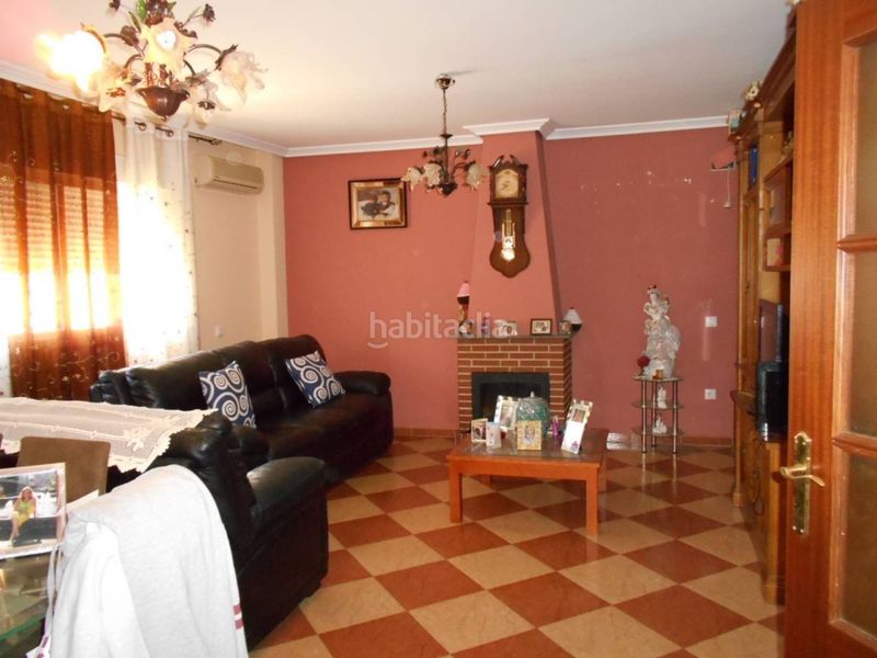 Foto e27c7e90-9114-426e-941f-354f03242563. Casa amb aparcament a Cerro de Reyes Badajoz