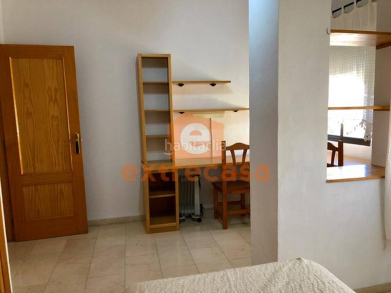 Foto f6e7e11a-e1d5-43c6-b687-6e5e7df68399. Alquiler piso  amueblado en alquiler en Pardaleras en Badajoz