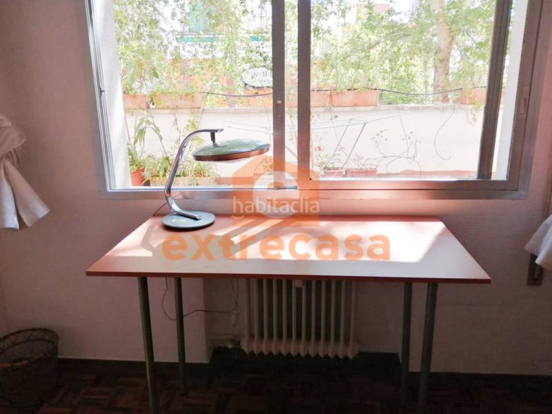 Foto 4d5d9e10-986d-43f9-bcc5-9b397cc63b5a. Alquiler piso para estudiantes alquiler de piso en pleno centro en Badajoz