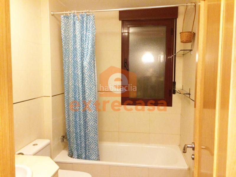 Foto 34e2c8fe-13b3-48e4-9397-02272efc4ffe. Alquiler piso alquiler de un piso capital, zona san roqueronda norte en Badajoz