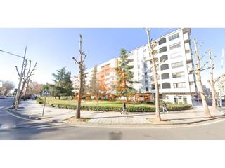 Miete Geschäftsraum in Maria Auxiliadora - Barriada de Llera. Alquiler de local comercial en badajoz capital