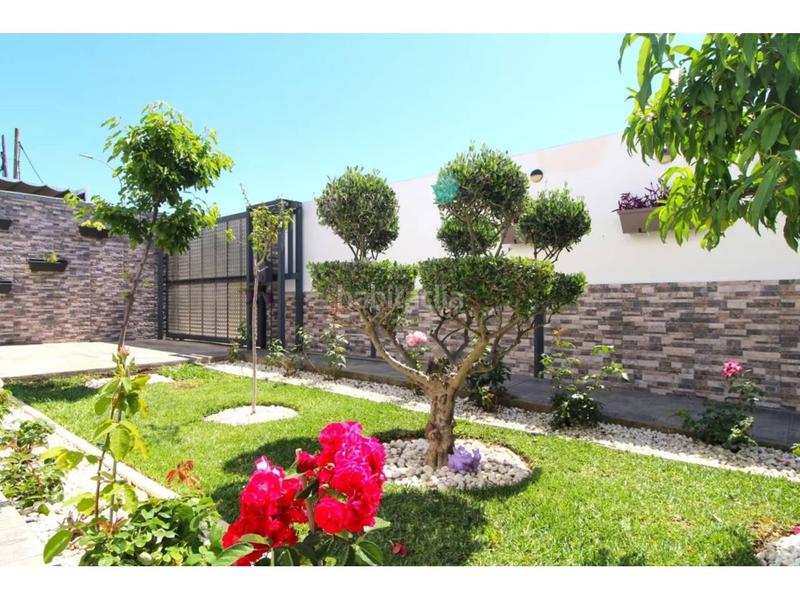 Foto 42a98b59-2f31-42a3-87b7-7eb701442f10. Chalet dans Avenida Elvas Badajoz