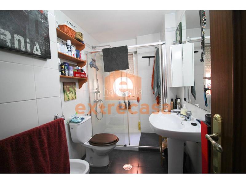 Foto 32072d84-6e2e-49b0-be3a-637282589ab7. Piso venta de un piso 4 habitaciones en maría auxiliadora en Badajoz