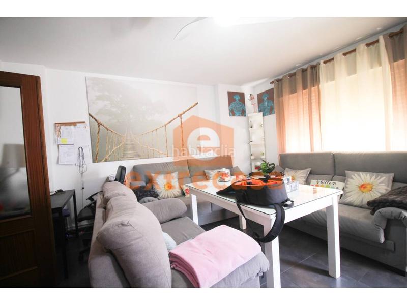 Foto 8b32d184-81de-416a-8121-d1356596d1d6. Piso venta de un piso 4 habitaciones en maría auxiliadora en Badajoz