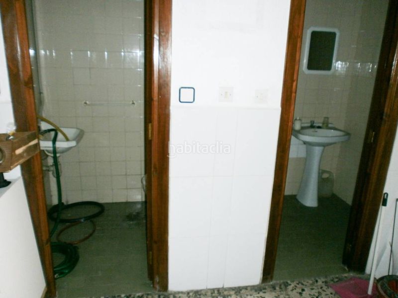 Foto 158e9a1e-e98f-4151-833c-c6bfdd47ad1a. Local comercial a Pardaleras Badajoz