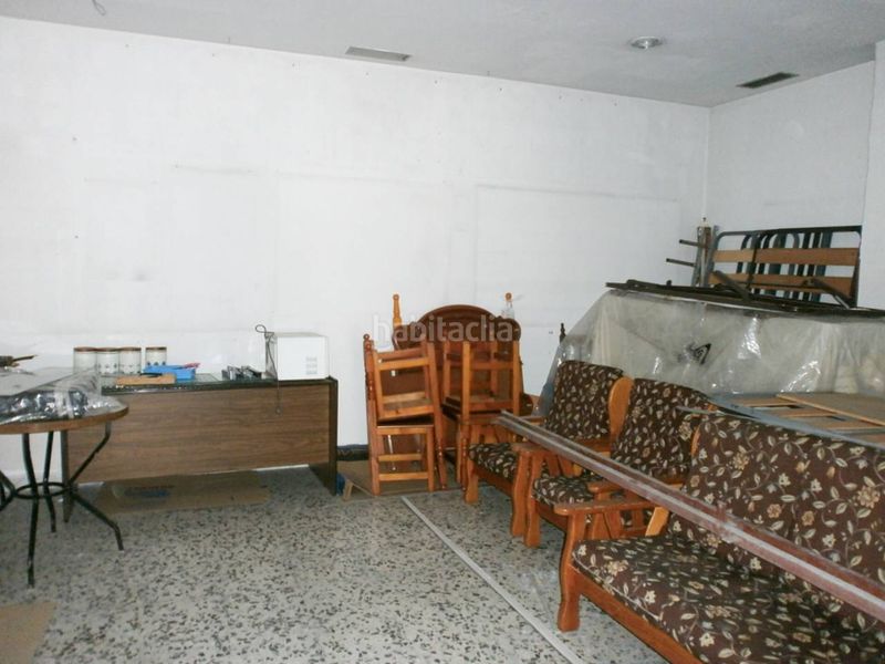 Foto 807dfde8-3786-48af-b4cb-7600b10e17d2. Local comercial a Pardaleras Badajoz