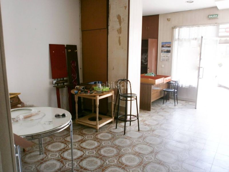 Foto e8000d6c-79da-44fa-93bf-c42d182172d5. Local comercial a Pardaleras Badajoz