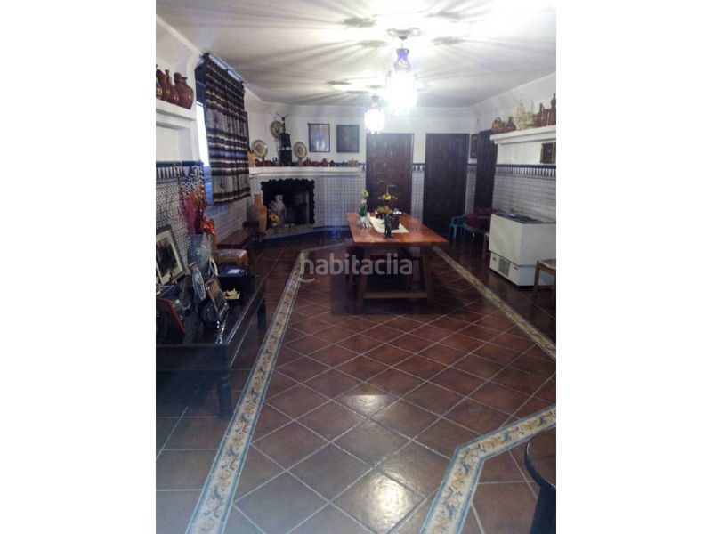 Foto be31baaa-0e53-4d1b-9df8-556155f90c33. Chalet con riscaldamento parcheggio in Carretera de Sevilla - Los Montitos Badajoz