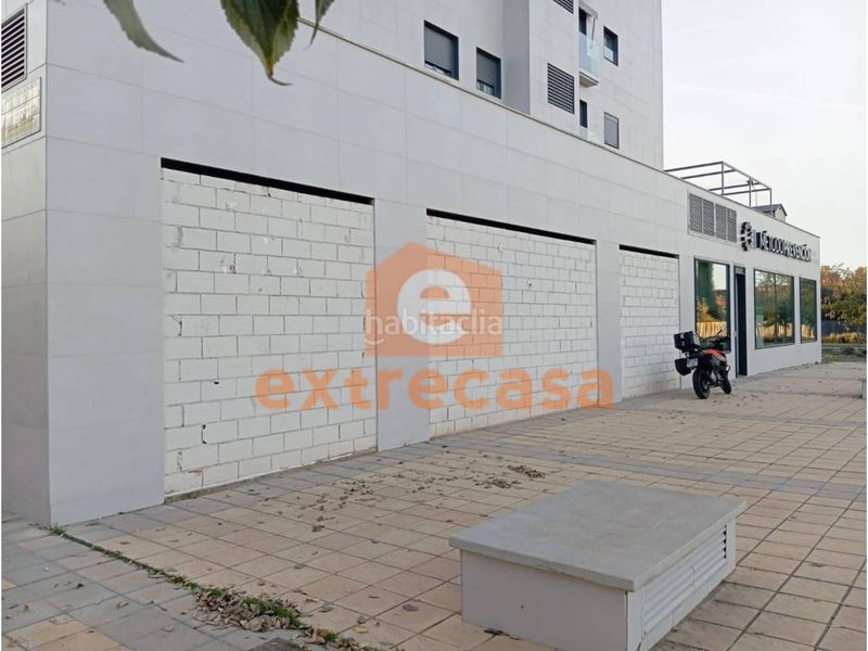 Foto 616639ee-cf56-4771-a8a7-036bcd3dae6c. Local comercial a Avenida Elvas Badajoz