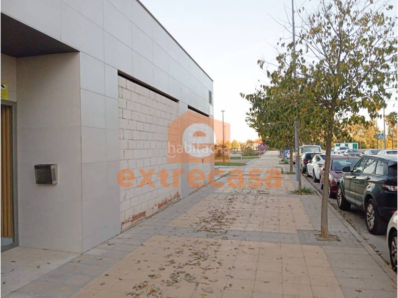 Foto a3f67e4a-d19a-4075-8404-4ce940d4c700. Local comercial a Avenida Elvas Badajoz