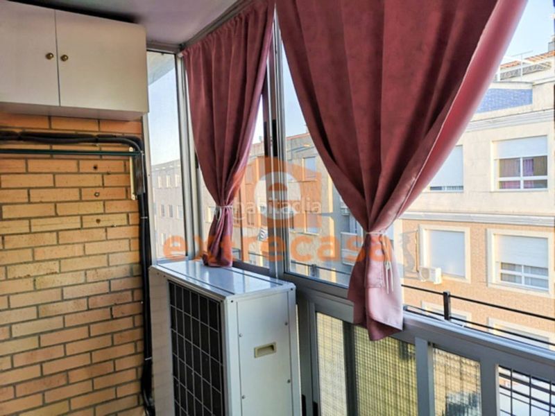 Foto 003c09e5-d6f0-4815-a99d-a734f77b87e6. Lloguer pis amb piscina a La Estación Badajoz