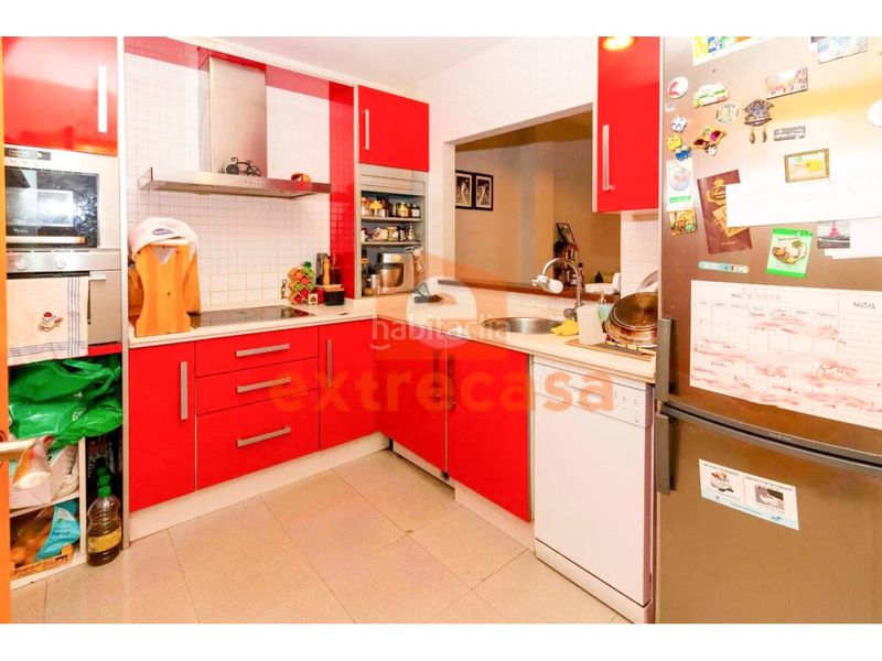 Foto 5ddd2610-cb3e-4d1b-9362-164cdd276020. Apartament amb calefacció a Casco Antiguo Badajoz