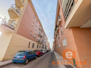 Apartamento en Maria Auxiliadora - Barriada de Llera