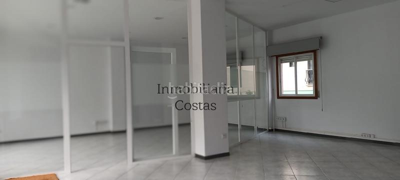 Foto 452f3d39-bab5-4821-b3fe-208179c7b1ac. Affitto locale commerciale in Casablanca - Calvario Vigo