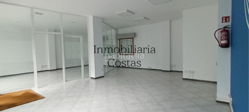 Foto 01fa1e5c-8a3d-44cb-9864-ef96b8825cf9. Lloguer local comercial a Casablanca - Calvario Vigo