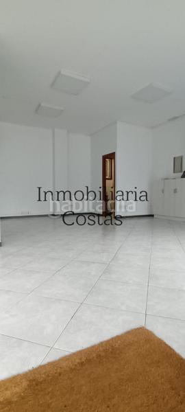 Foto a1369e0c-72b2-4ca9-85a3-4aae457a8a6c. Lloguer local comercial a Casablanca - Calvario Vigo