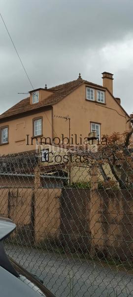 Foto 53d60319-3452-47fa-8bc0-1acdc7a38647. Casa amb calefacció aparcament a Alcabre Vigo