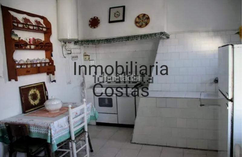 Foto a76aecab-1aba-430e-b997-3378b81aa56f. Casa amb calefacció aparcament a Bueu