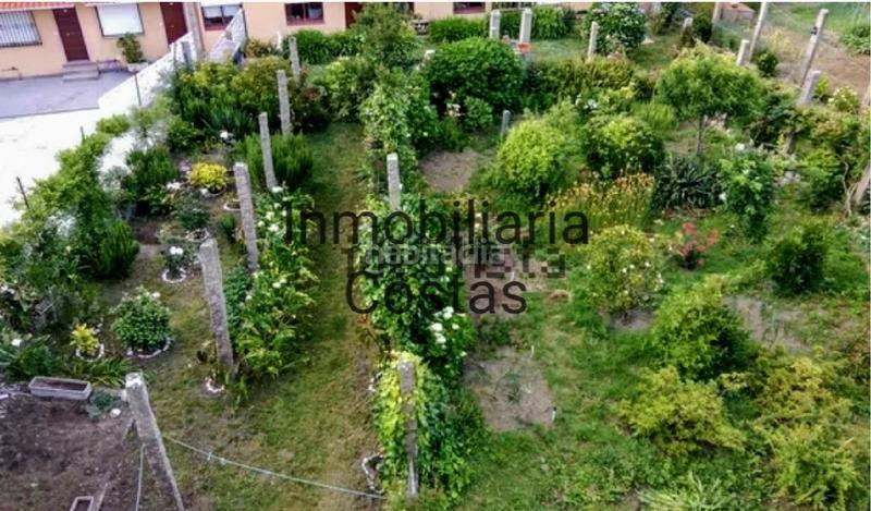 Foto da9ddccc-4bf1-4169-8d76-fc27db5ee594. Casa amb calefacció aparcament a Bueu