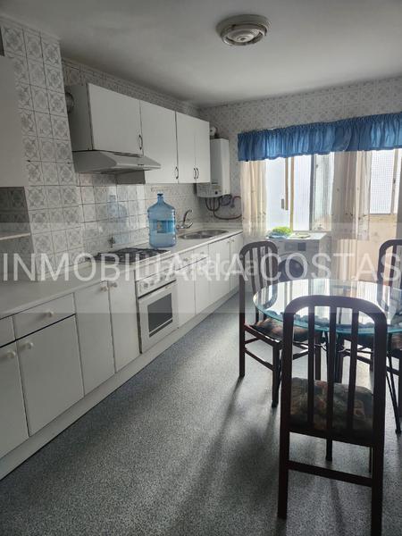 Foto e7c30105-bbb3-429c-86c6-35fbff31df0c. Piso  gran via en O Castro Vigo