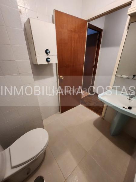 Foto ed1ab10d-9143-4a24-bd77-07543e7d8efb. Piso  gran via en O Castro Vigo