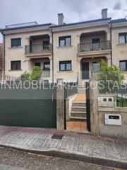 Xalet a Baiona. Chalet  baiona sabaris
