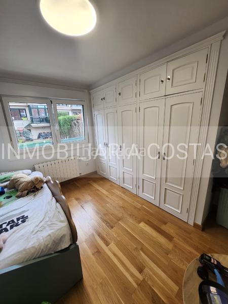 Foto d8524e75-55ff-4fa4-87ad-c28e190dbea1. Chalet con riscaldamento parcheggio piscina in Baiona