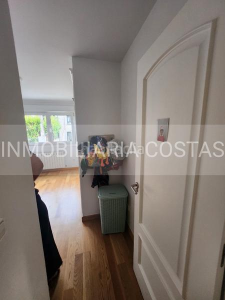 Foto e2fdf0d7-05d8-42ca-aac9-c0746a3a2979. Chalet con riscaldamento parcheggio piscina in Baiona