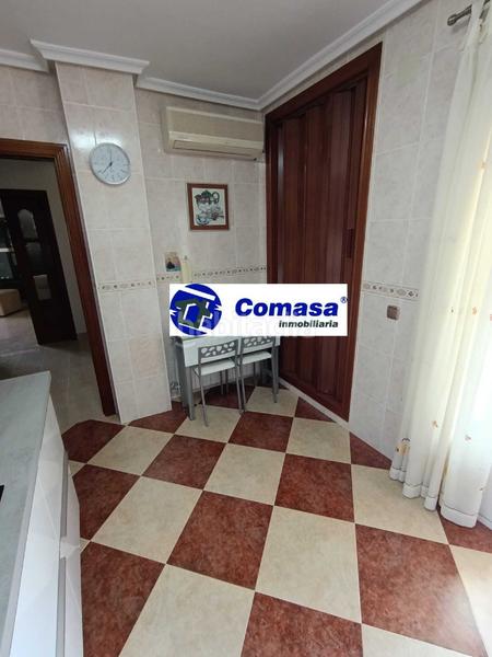 Foto 05937c05-bb5d-4d2c-84f8-c0cb1cf53e30. Casa amb calefacció aparcament a Martos