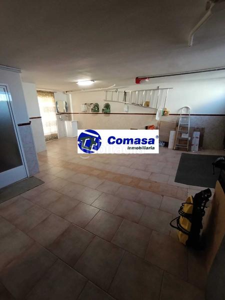 Foto 4a00c576-4a9c-4133-bcfa-171980a20758. Casa amb calefacció aparcament a Martos