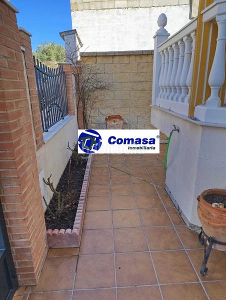 Foto b575255f-f9e2-4844-91eb-3e7fd144ef67. Casa amb calefacció aparcament a Martos