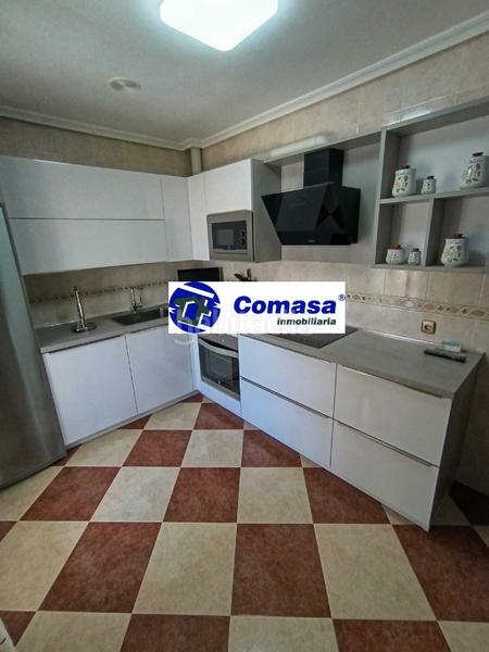 Foto c2514cb3-b90f-417a-9d05-6ce73421b1a6. Casa amb calefacció aparcament a Martos