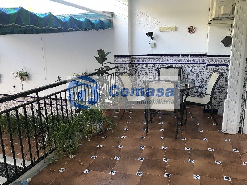 Foto 1151a30c-29ac-4d29-9722-ca5369c17d5f. Rent flat with heating in Martos