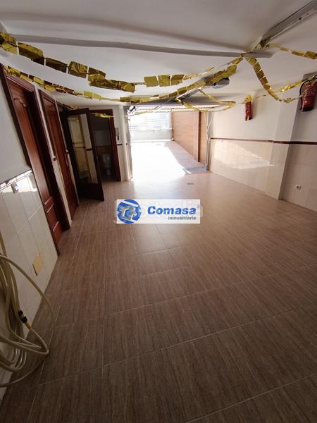 Foto 3d2e0668-2d7a-4d17-ba7f-0d31d2f2aa49. Casa amb calefacció aparcament a Martos