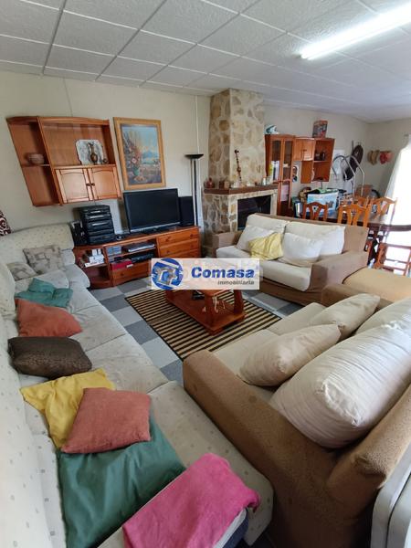 Foto de2a8c43-7939-45b0-86b5-eb8d06d60ee0. Casa  monte lope alvarez en Martos