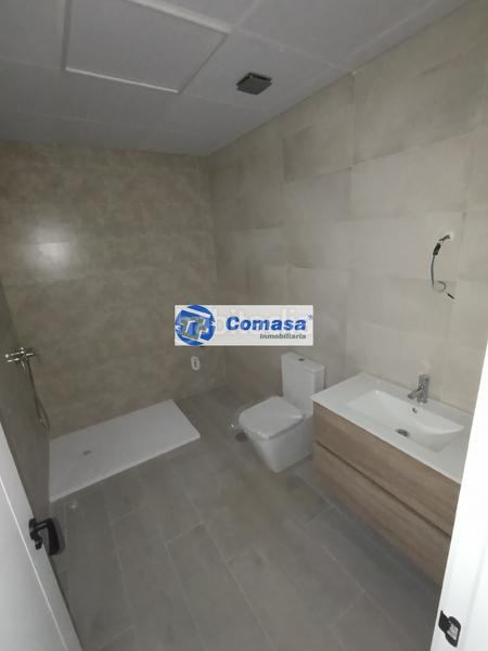 Foto e2064bbb-f5b2-4436-a4fc-b8ce0e9f52e0. Pis a Martos