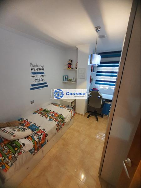 Foto 376d8e50-58fd-44e7-88e3-5d90078a7f2f. Pis amb calefacció aparcament piscina a Martos