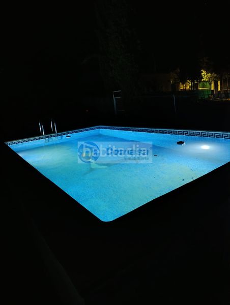 Foto 3e8bac80-c72e-45cd-9c21-61e554df91eb. Xalet amb piscina a Martos