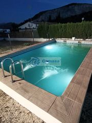 Chalet in Martos. Chalet  martos marivela  fuensanta