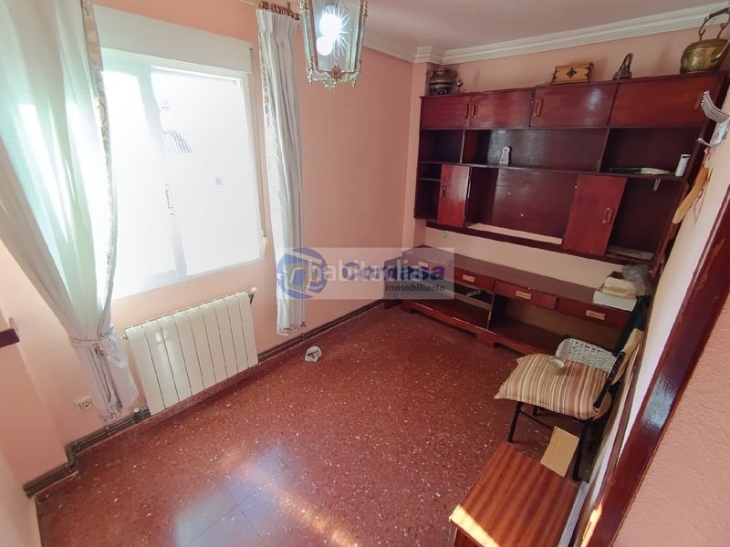 Foto 1fd5b9be-2423-4a86-9708-5495a8ff3539. Pis amb calefacció a Martos