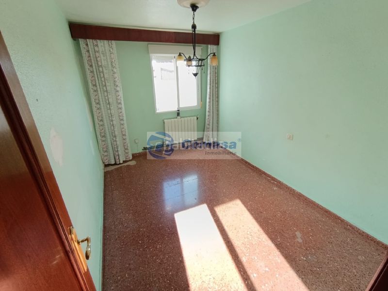 Foto 371be03b-da46-4c53-b522-6252441fccc2. Pis amb calefacció a Martos