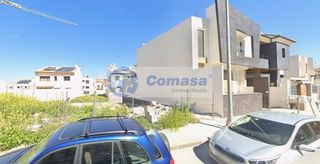 Terreny residencial a Martos. Solar  martos via verde