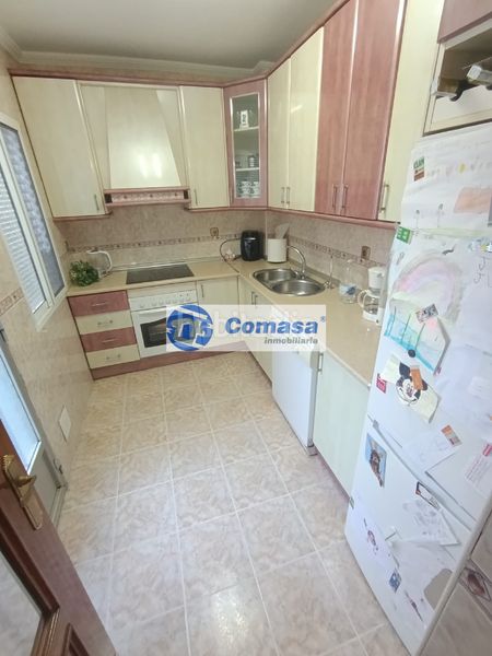 Foto a1bbc54e-c434-4f9b-87da-c1f08a40afec. Casa amb calefacció a Martos