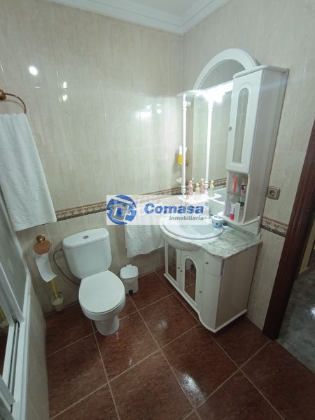 Foto db7b3946-365b-40fd-8457-f4168c6b00fb. Casa amb calefacció a Martos
