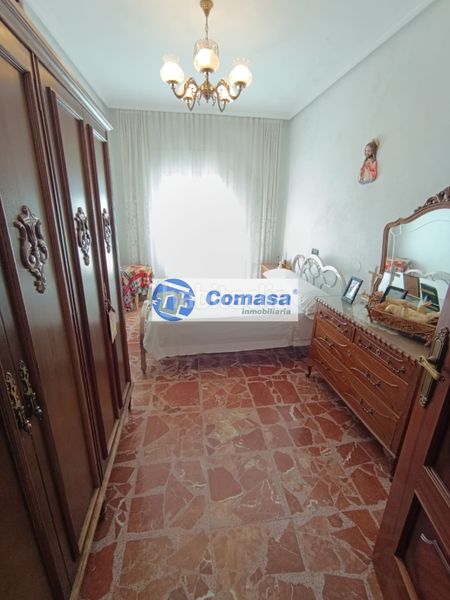 Foto 5ede6391-c4ee-4bfa-99ed-5436c03ce0d6. Casa amb aparcament a Fuensanta de Martos