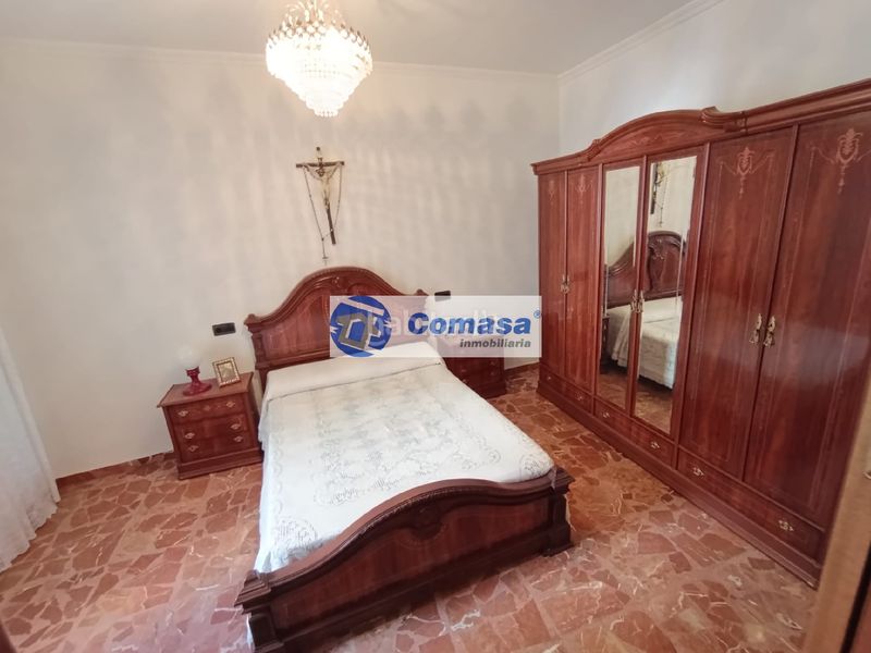 Foto b3f98bdc-64fa-4346-aace-f377a85ad138. Casa amb aparcament a Fuensanta de Martos