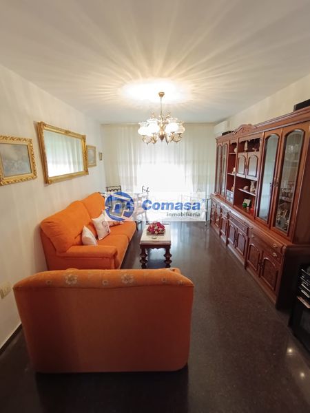 Foto c1e2d2f4-9fd5-4784-8055-98a6914195b2. Pis a Martos