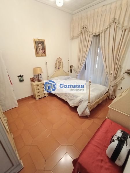 Foto e8cde901-787a-4c05-af6e-e0633c00e186. Casa  parque en Martos